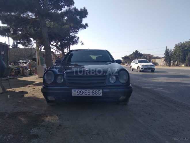 Mercedes E 220 1998, 480,000 km - 2.2 л - Bakı