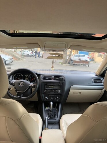 Volkswagen Jetta 2015, 96,561 km - 1.8 l - Bakı