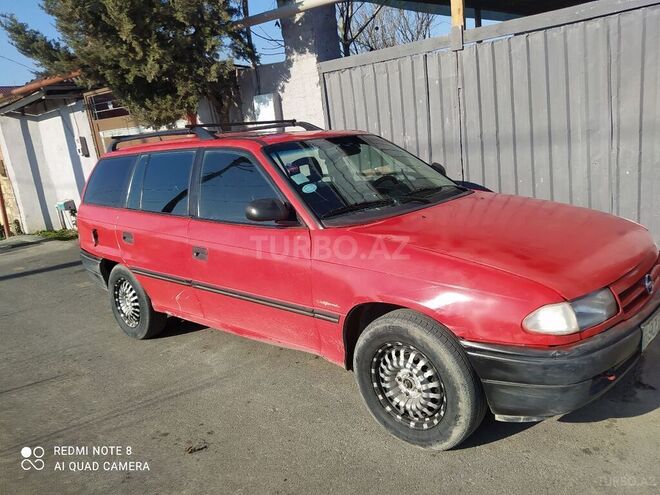 Opel Astra 1994, 190,000 km - 1.6 l - Bakı