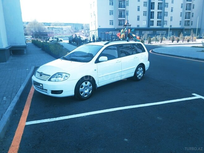 Toyota Corolla 2005, 167,000 km - 1.4 l - Bakı