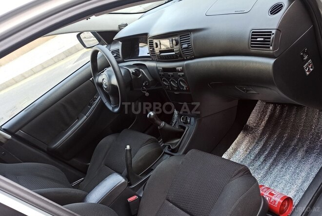 Toyota Corolla 2005, 167,000 km - 1.4 l - Bakı