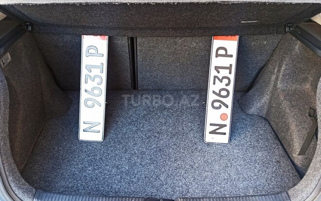 Toyota Corolla 2005, 167,000 km - 1.4 l - Bakı