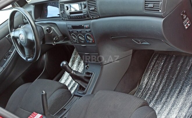 Toyota Corolla 2005, 167,000 km - 1.4 l - Bakı