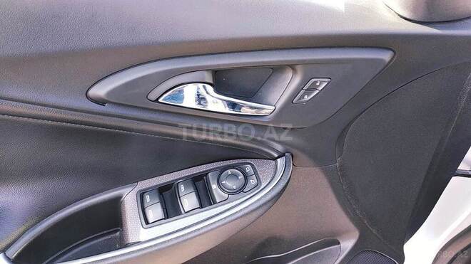 Chevrolet Malibu 2017, 40,600 km - 1.5 l - Bakı