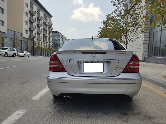 Mercedes C 230 2005, 189,000 km - 2.5 l - Bakı