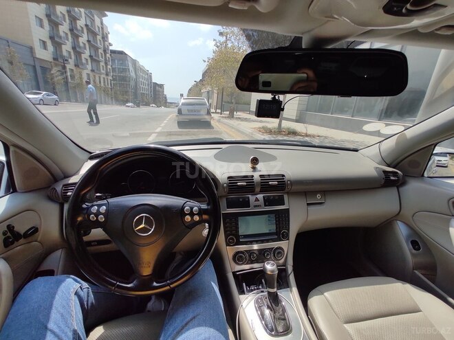 Mercedes C 230 2005, 189,000 km - 2.5 l - Bakı