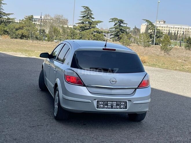 Opel Astra 2005, 186,000 km - 1.4 л - Gəncə