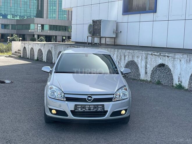 Opel Astra 2005, 186,000 km - 1.4 л - Gəncə