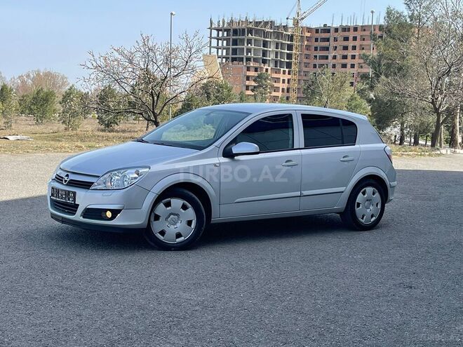 Opel Astra 2005, 186,000 km - 1.4 л - Gəncə