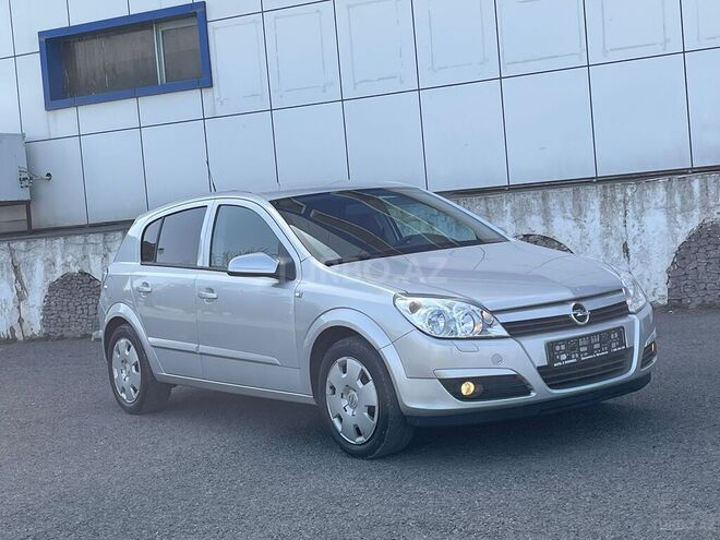 Opel Astra 2005, 186,000 km - 1.4 л - Gəncə
