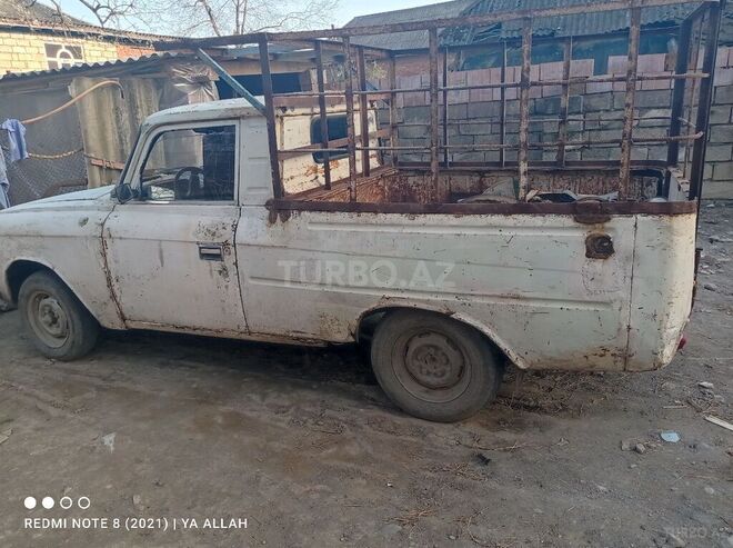 Moskvich  1989, 300,000 km - 1.6 л - Lənkəran