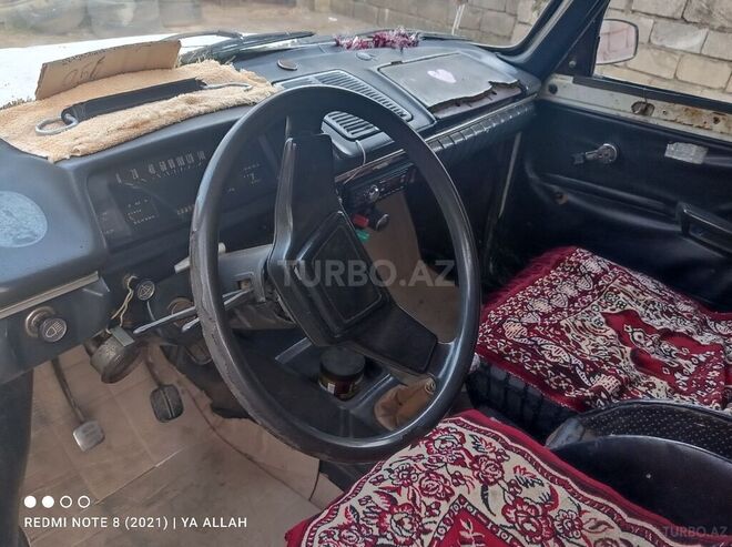 Moskvich  1989, 300,000 km - 1.6 л - Lənkəran