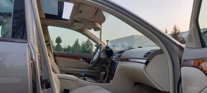 Mercedes E 320 2003, 161,237 km - 3.2 l - Masallı