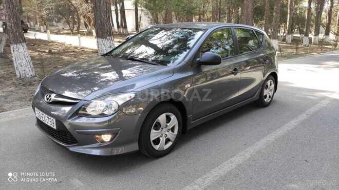 Hyundai i30 2011, 185,000 km - 1.4 l - Sumqayıt