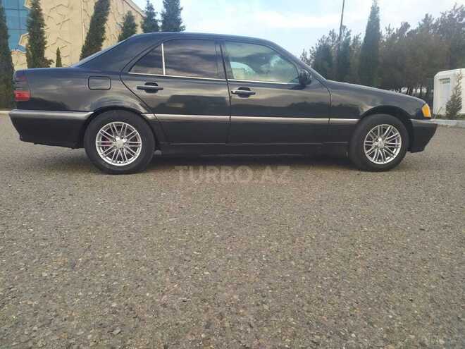 Mercedes E 280 1995, 358,000 km - 2.8 l - Gəncə