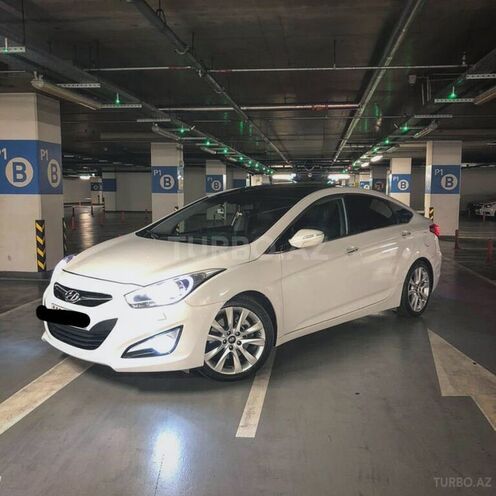 Hyundai i40 2013, 144,000 km - 2.0 l - Bakı