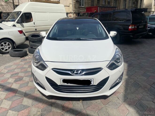 Hyundai i40 2013, 144,000 km - 2.0 l - Bakı