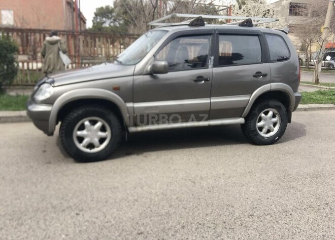 Chevrolet Niva 2005, 340,000 km - 1.7 l - Bakı