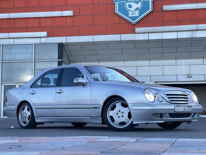 Mercedes E 270 2001, 420,000 km - 2.7 л - Bakı