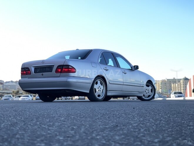Mercedes E 270 2001, 420,000 km - 2.7 л - Bakı