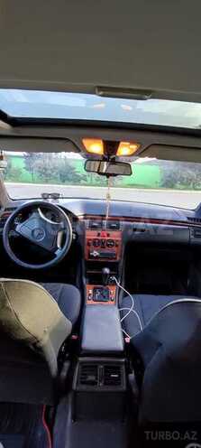 Mercedes E 200 1997, 355,600 km - 2.0 l - Bakı