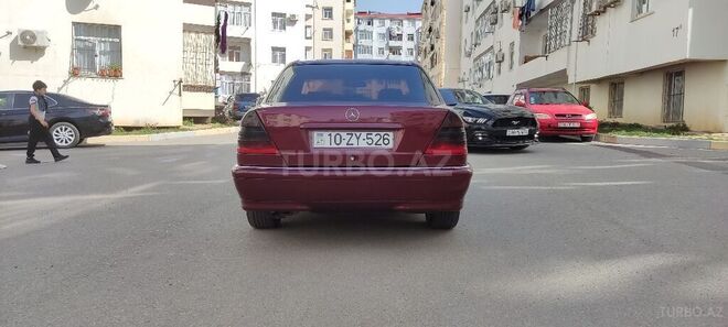 Mercedes C 220 1999, 438,534 km - 2.2 l - Bakı