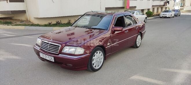 Mercedes C 220 1999, 438,534 km - 2.2 l - Bakı