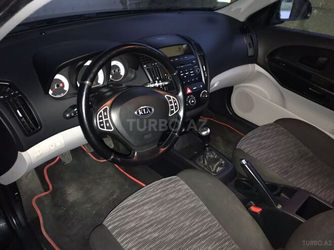 Kia Ceed 2009, 96,000 km - 1.4 l - Bakı