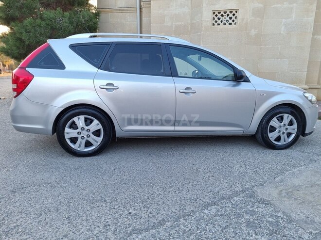 Kia Ceed 2009, 258,900 km - 1.6 l - Bakı