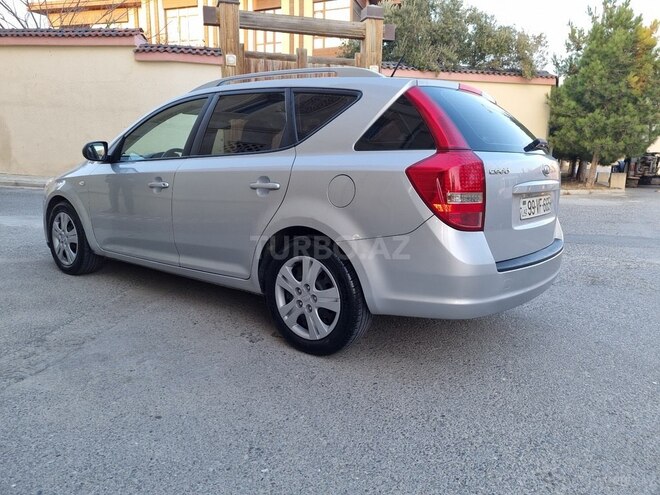 Kia Ceed 2009, 258,900 km - 1.6 l - Bakı
