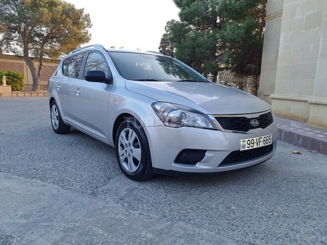 Kia Ceed 2009, 258,900 km - 1.6 l - Bakı