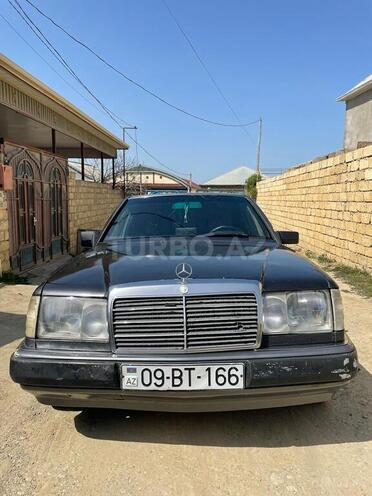 Mercedes E 250 1993, 350,000 km - 2.5 l - Bakı