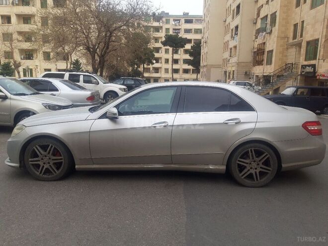 Mercedes E 350 2009, 175,000 km - 3.5 l - Bakı