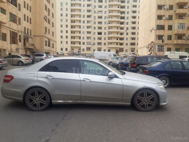 Mercedes E 350 2009, 175,000 km - 3.5 l - Bakı
