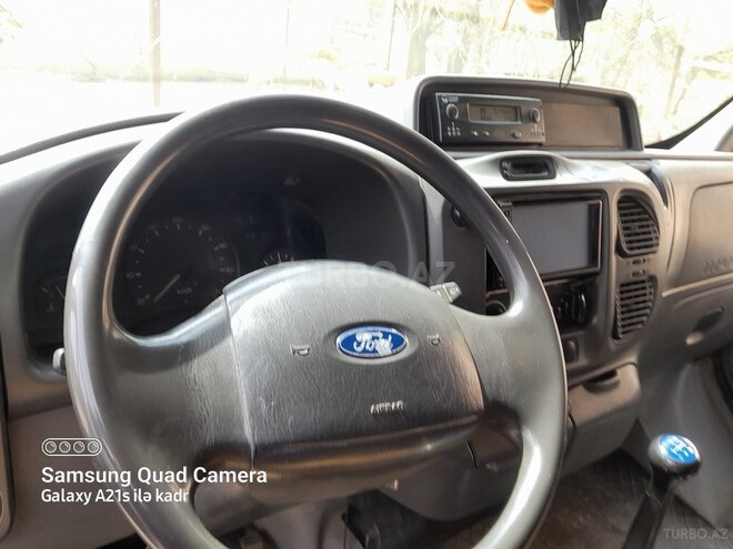Ford Transit 2001, 326,000 km - 2.4 l - Sabirabad
