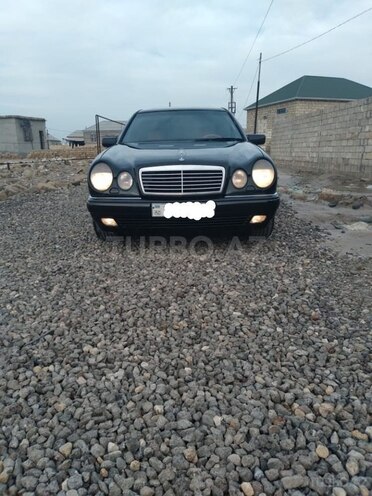 Mercedes E 230 1997, 252,891 km - 2.3 л - Sumqayıt
