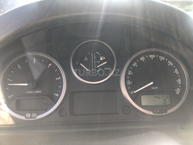 Land Rover Defender 2013, 146,358 km - 2.4 l - Bakı