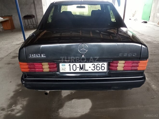Mercedes 190 1990, 780,044 km - 2.0 l - Xudat