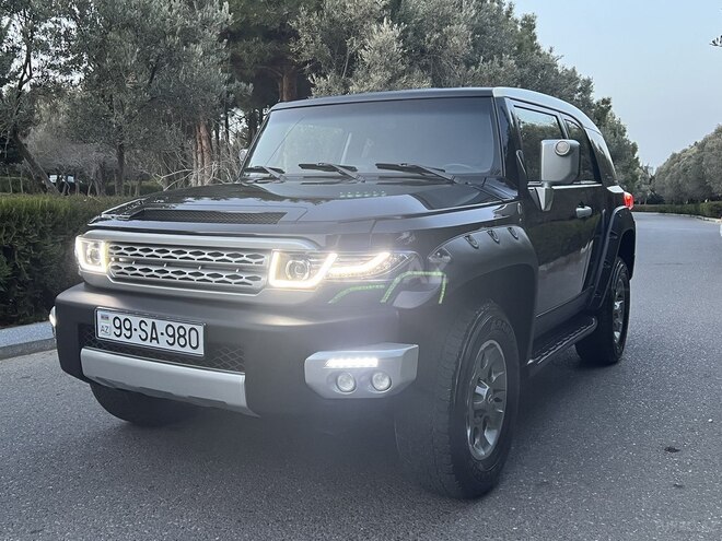 Toyota FJ Cruiser 2013, 126,000 km - 4.0 l - Bakı