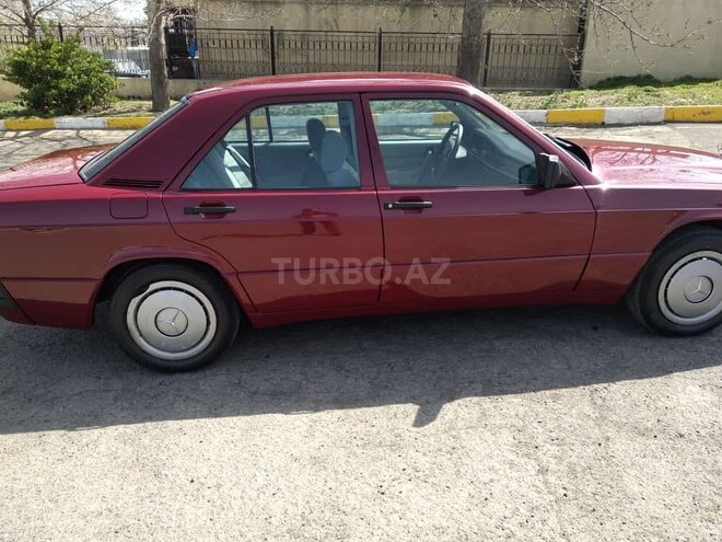 Mercedes 190 1991, 302,999 km - 1.8 л - Bakı
