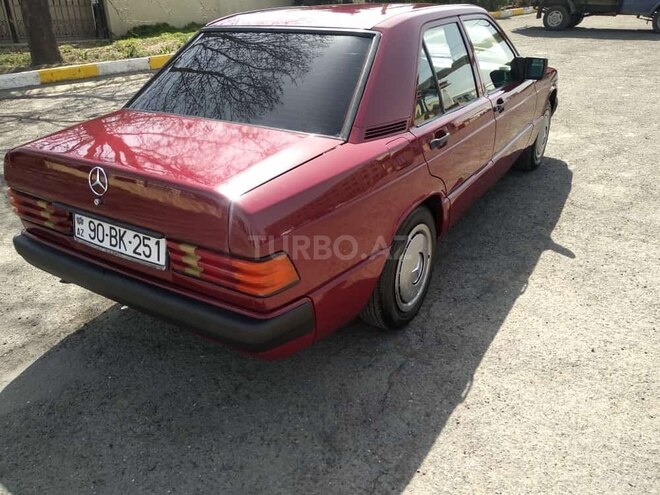 Mercedes 190 1991, 302,999 km - 1.8 л - Bakı