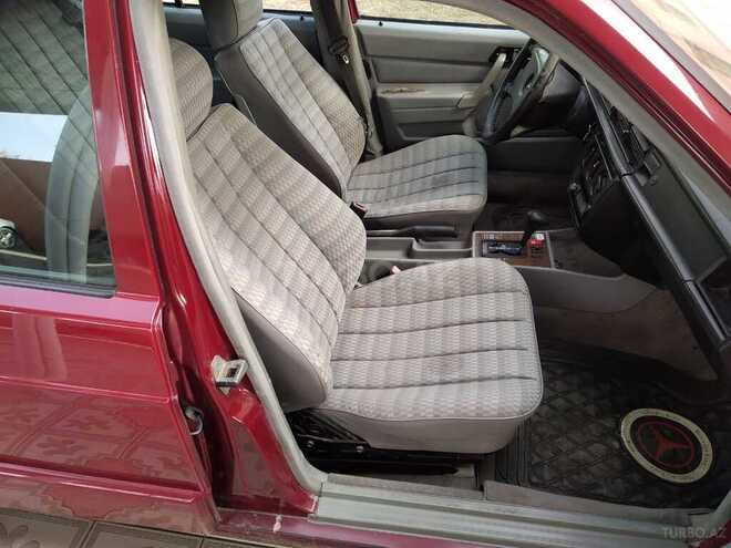 Mercedes 190 1991, 302,999 km - 1.8 л - Bakı