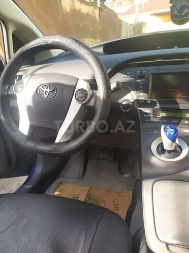 Toyota Prius 2012, 180,000 km - 1.8 l - Bakı