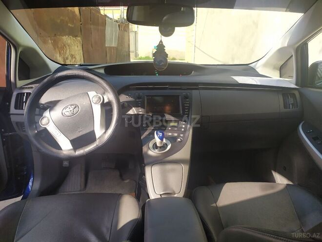 Toyota Prius 2012, 180,000 km - 1.8 l - Bakı