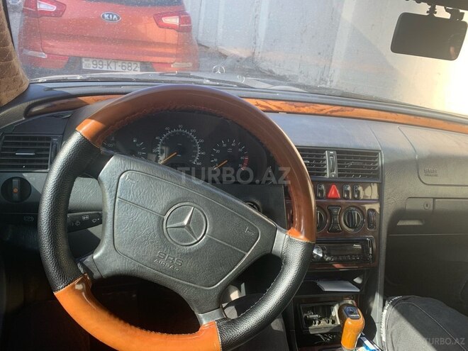 Mercedes C 230 1998, 230,000 km - 2.3 l - Bakı