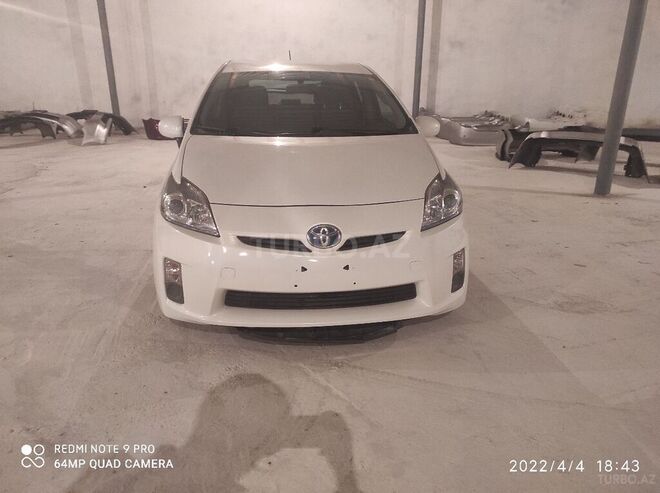 Toyota Prius 2011, 131,000 km - 1.8 l - Bakı