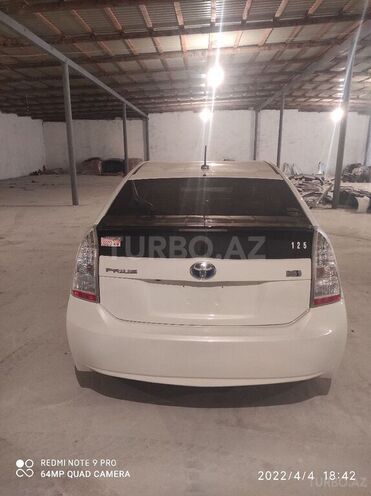 Toyota Prius 2011, 131,000 km - 1.8 l - Bakı