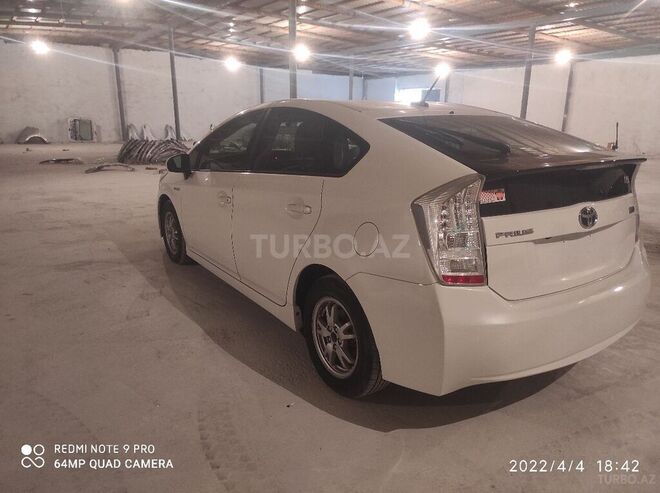 Toyota Prius 2011, 131,000 km - 1.8 l - Bakı