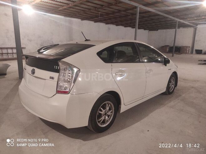 Toyota Prius 2011, 131,000 km - 1.8 l - Bakı