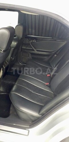 Mercedes E 270 2001, 472,220 km - 2.7 l - Beyləqan